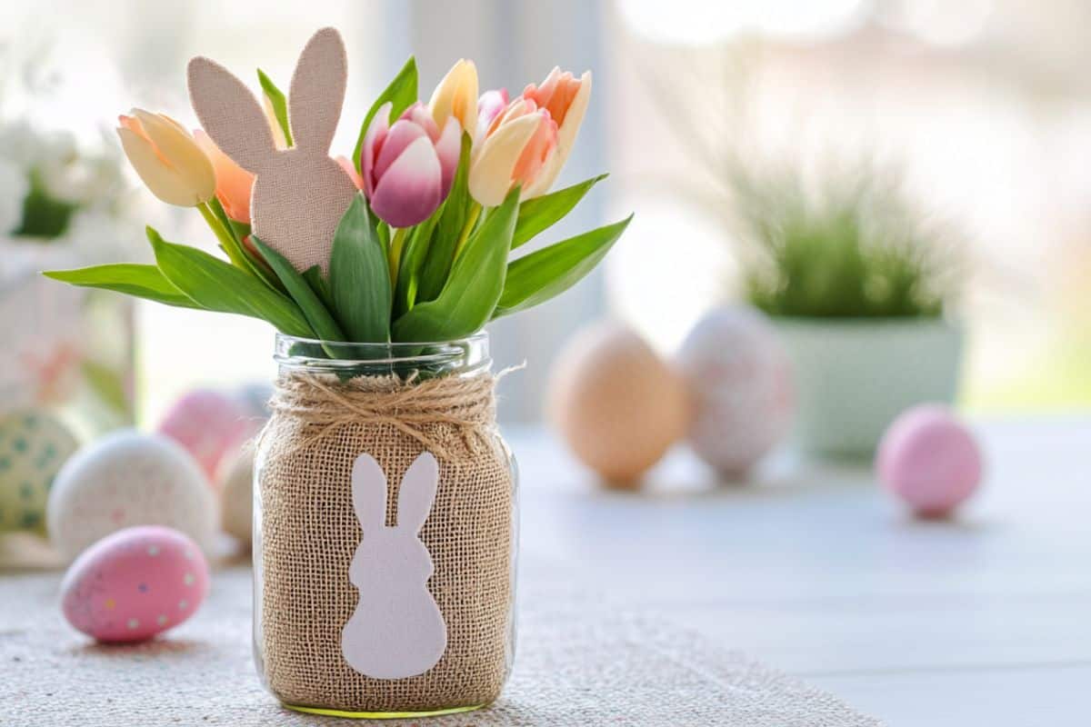 30 Festive Easter Decorations on a Budget (DIY Easter Decor)